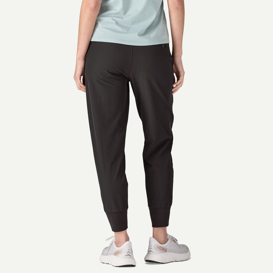 PAT21218 Happy Hike Studio Pants