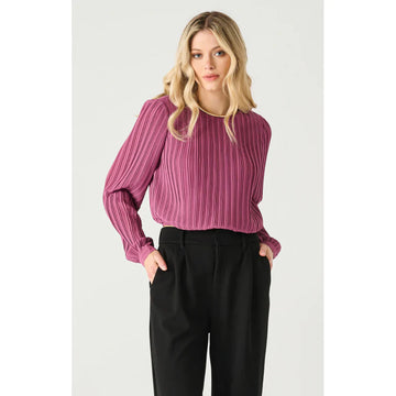 BT2423712 L/S Pleated Blouse