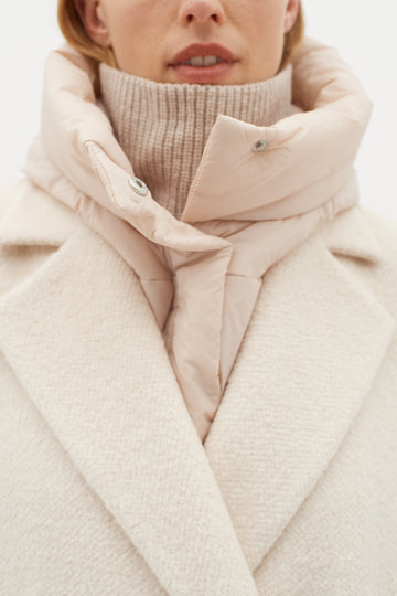 INW30109563 Lila Hood