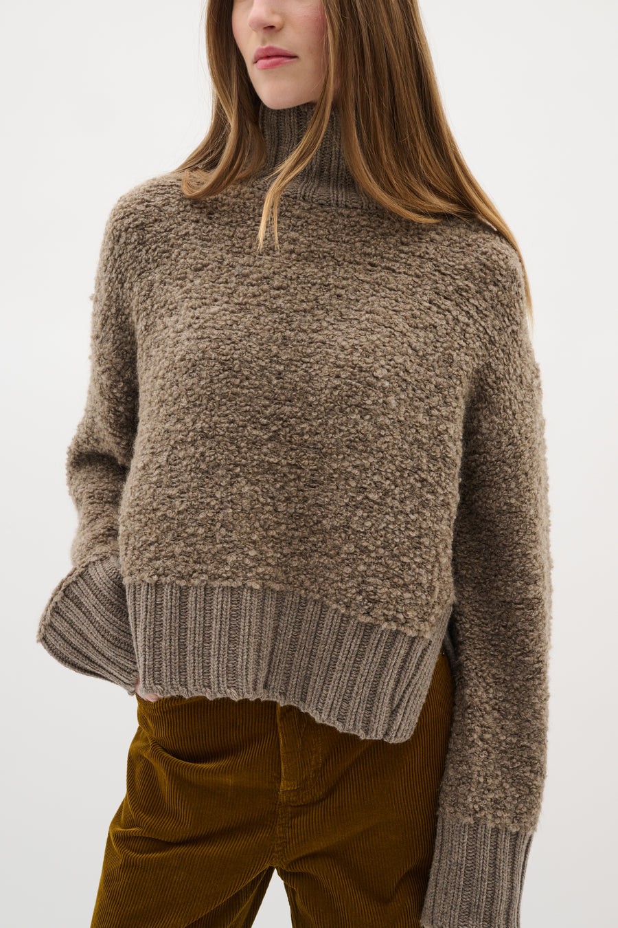 INW30110937 Guo Highneck