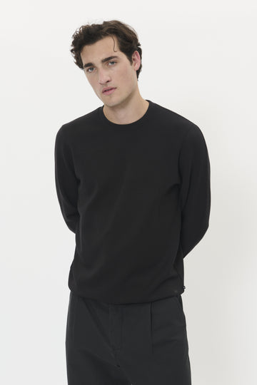 MT30206535 Harry Crew