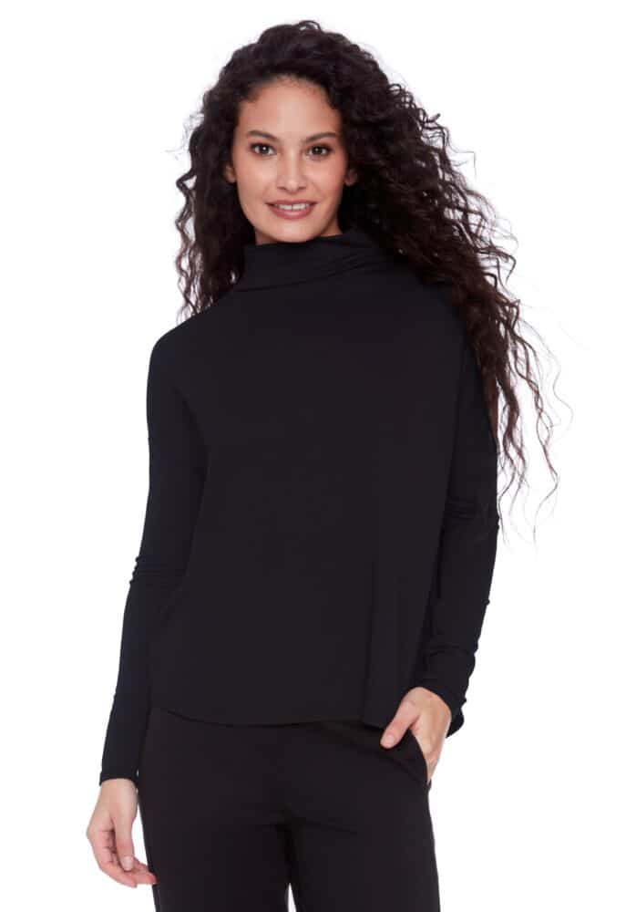 ILTM528012 Long Sleeve Top W/Rounded Hem