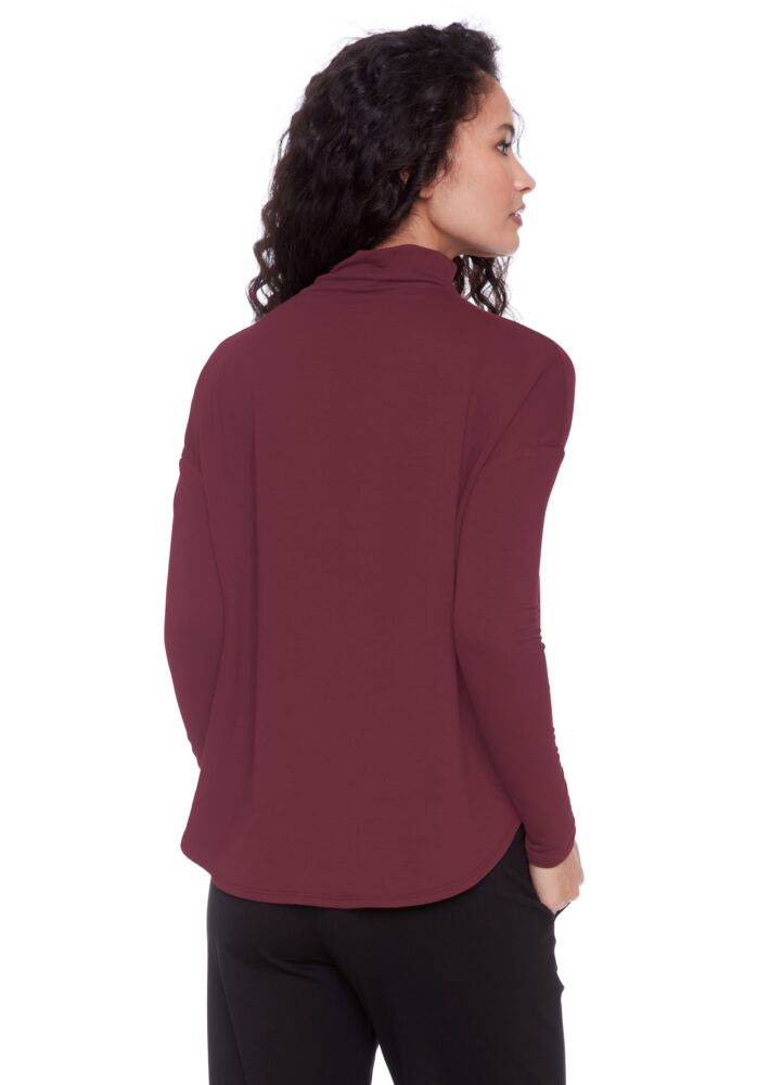 ILTM528012 Long Sleeve Top W/Rounded Hem