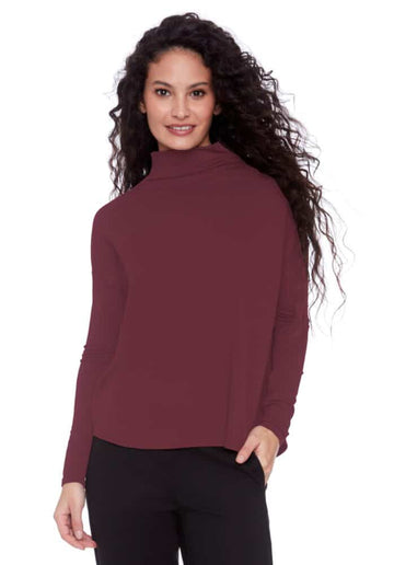 ILTM528012 Long Sleeve Top W/Rounded Hem