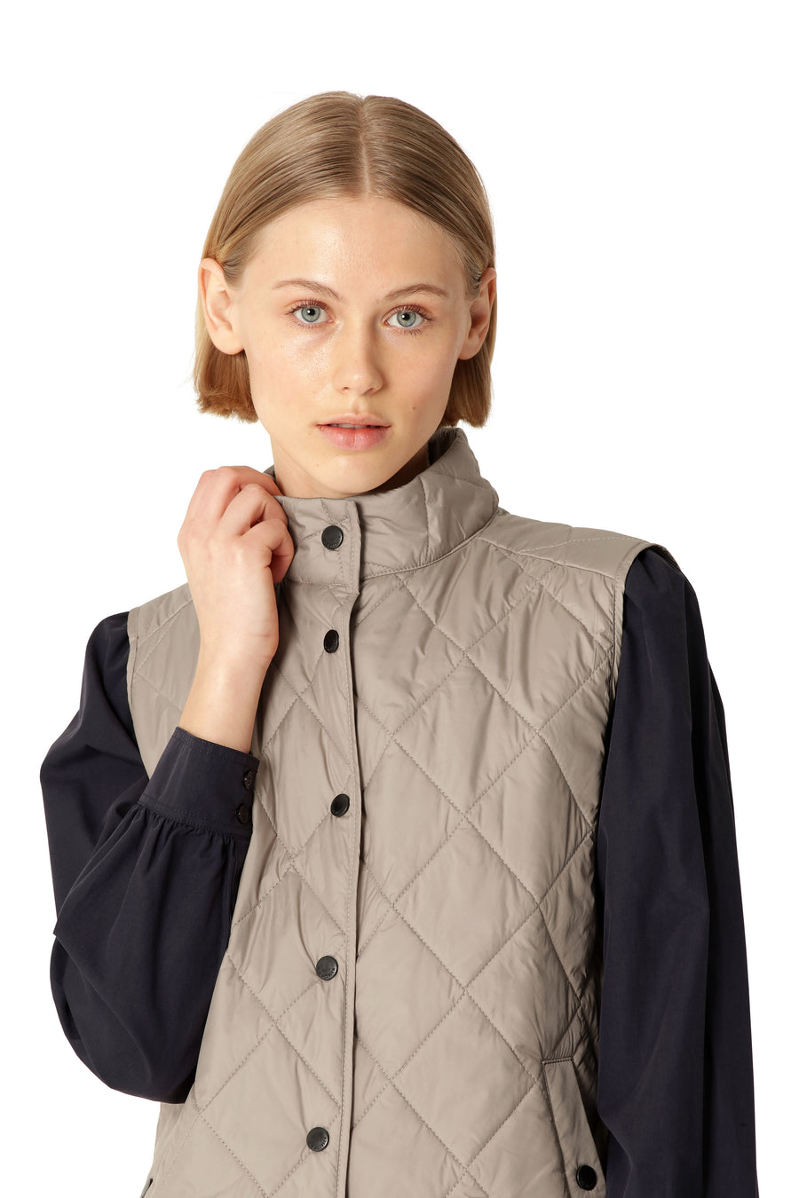 IJBeat01 Quilted Short Vest