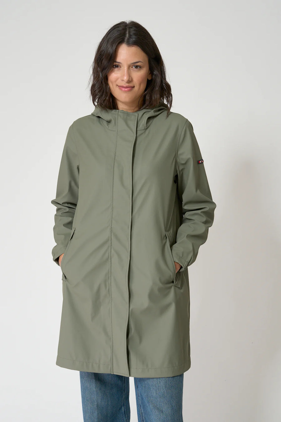 BAT3221 Light PU Raincoat Without Lining W/Sealed Seams
