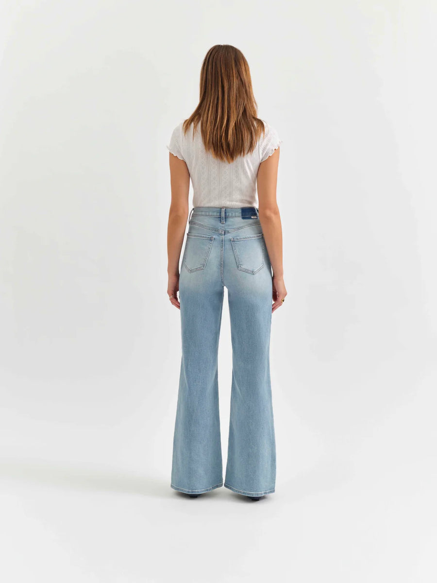 DZ00017190 Far Out High Rise Wide Leg Jean