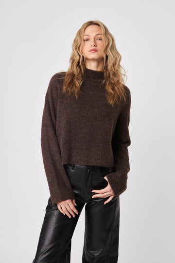 JJ584 Oliver Crop Mock Neck Sweater