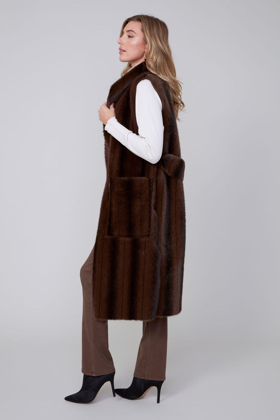REN3925 Long Faux Fur Vest
