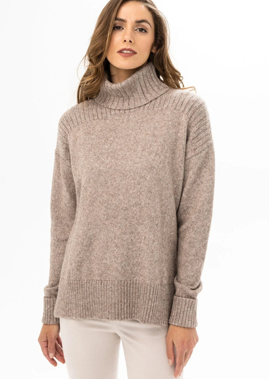 REN6864 Turtleneck Knit Sweater
