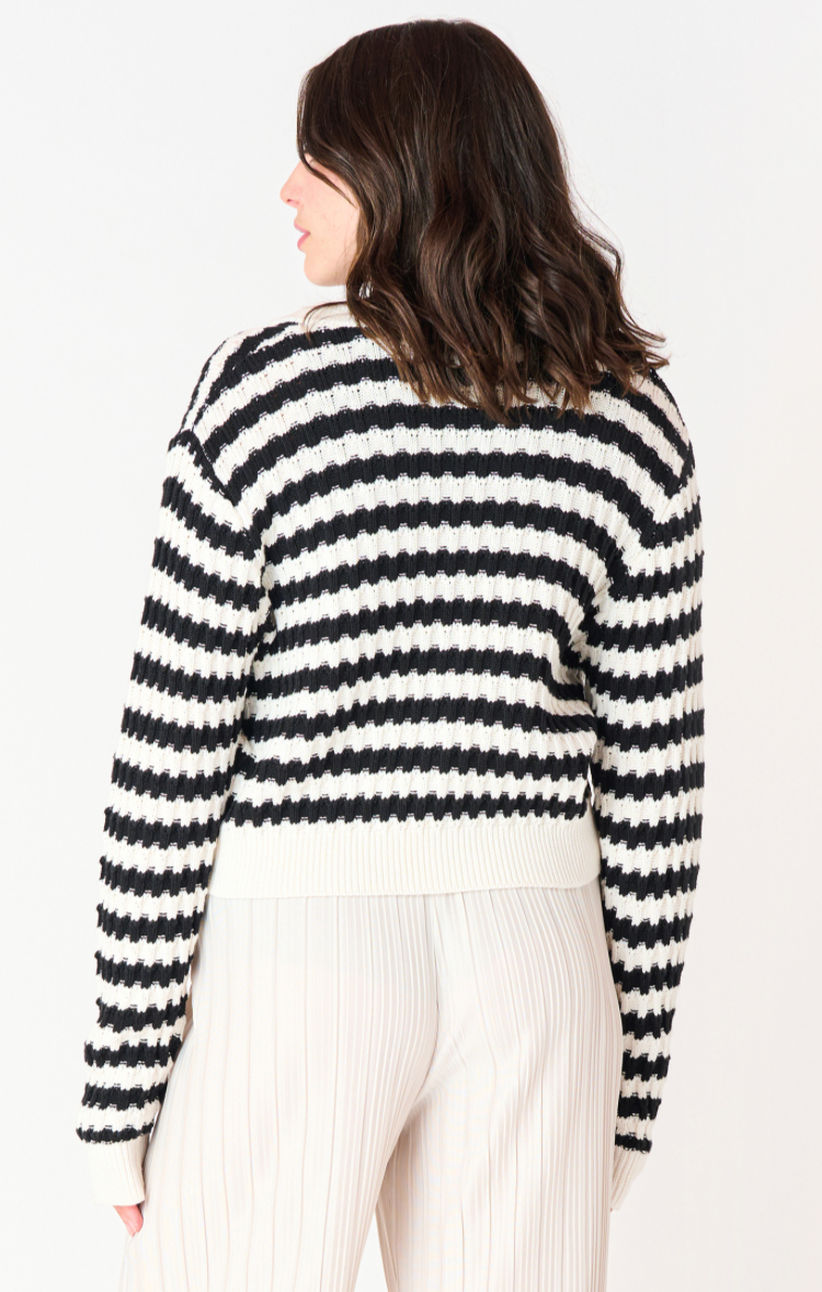 BT2527253 Textured Striped Cardigan