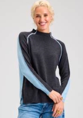ZP7530U Reversible Block Funnel Sweater