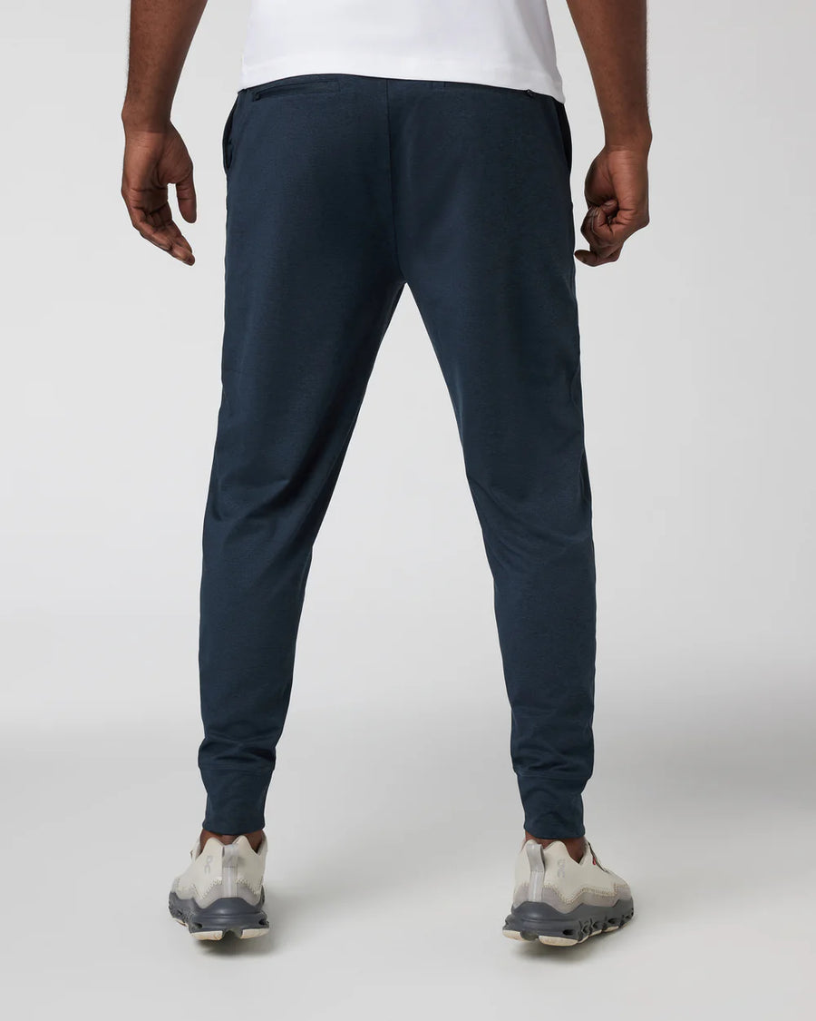 V416 Sunday Performance Jogger