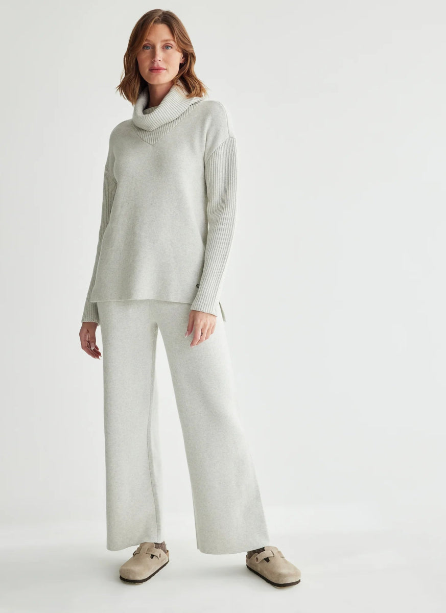 FIG37900 Luna Turtleneck Sweater - kc clothing