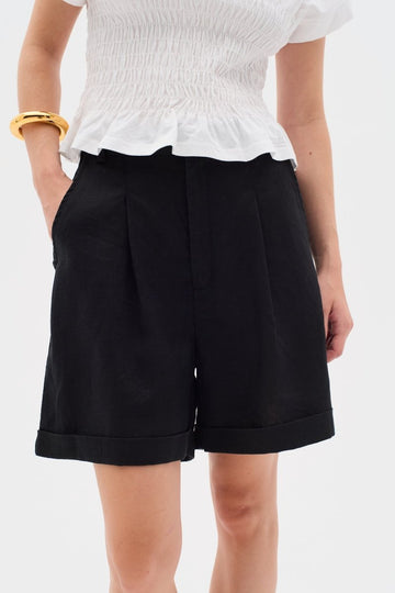 INW30110344 Rigitta Shorts - kc clothing