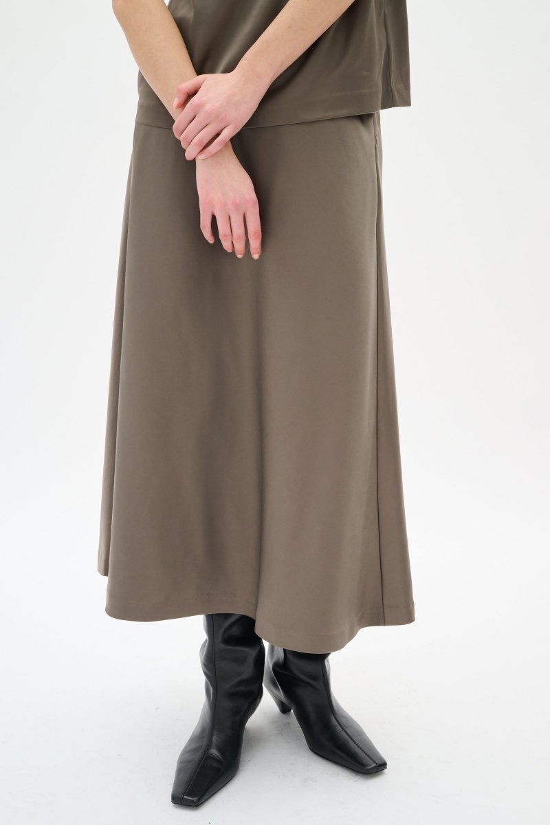 INW30112091 Zlky Classic Skirt - kc clothing