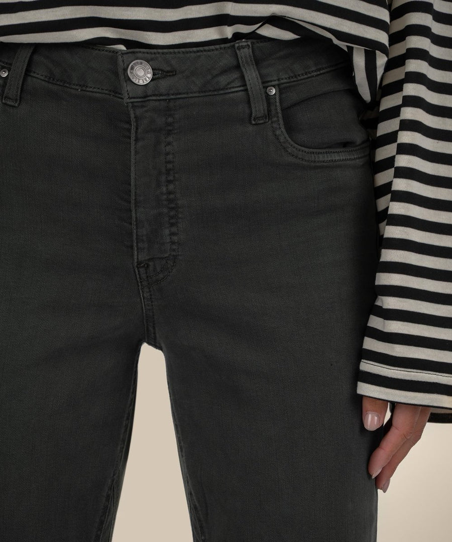 KUT1574MC7 Kelsey High Rise Fab Ab Ankle Flare Inset Leg - kc clothing