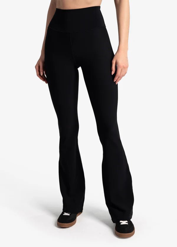 LO4388 Sculpt Rib Flare Leggings - kc clothing