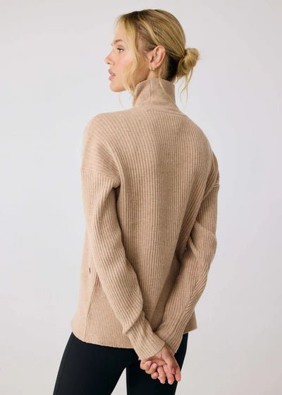 LO4513 Camille Turtleneck - kc clothing