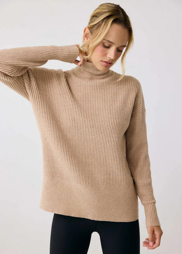 LO4513 Camille Turtleneck - kc clothing