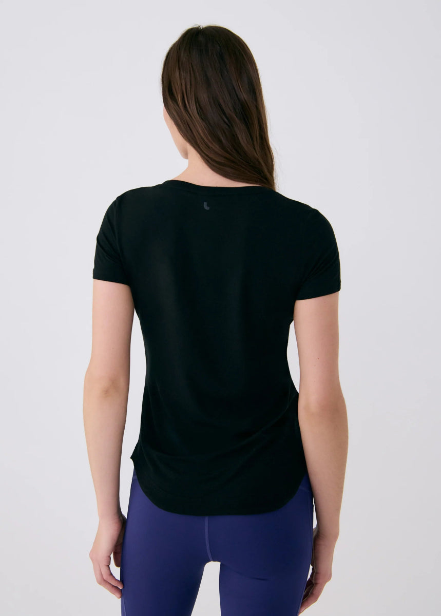 LO4613 Dynamic V - Neck - kc clothing