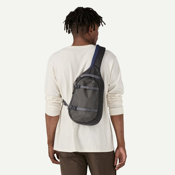 PAT48262 Atom Sling 8L - kc clothing