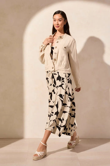 TR2186o Button Front Cropped Jacket W/Drawstring - kc clothing