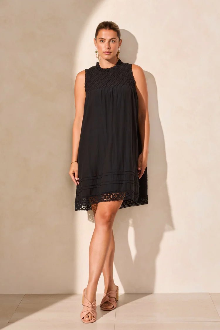 TR926o Sleeveless Dress W/Lining - kc clothing