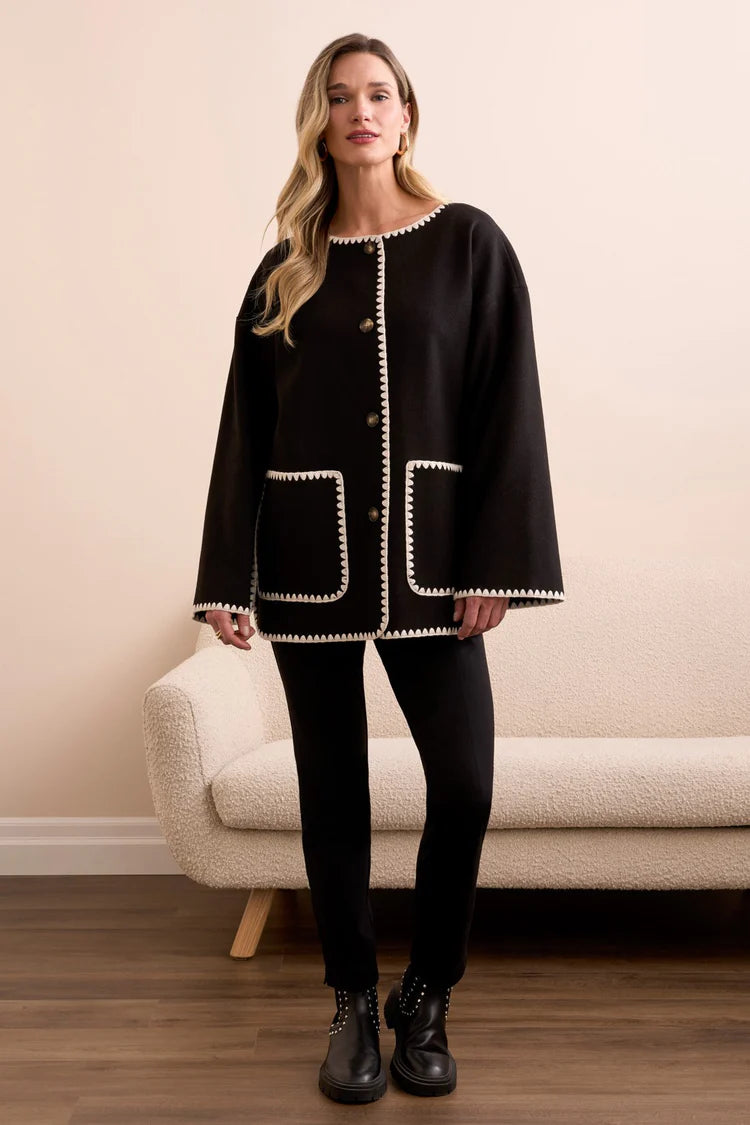 TR2287o Button Front Coat W/Detachable Scarf