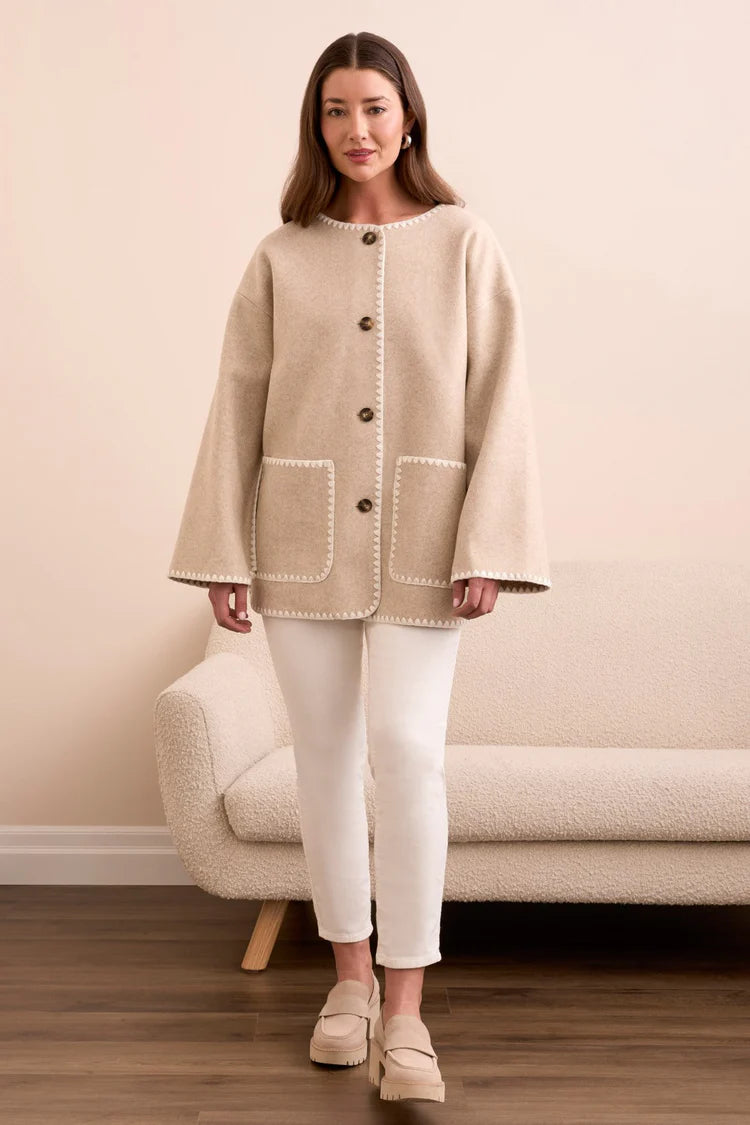 TR2287o Button Front Coat W/Detachable Scarf