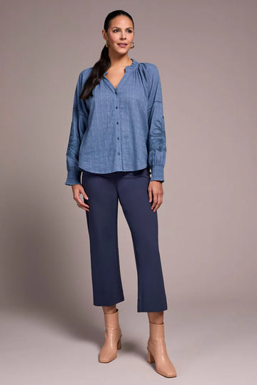 TR2408o L/S Blouse W/Applique