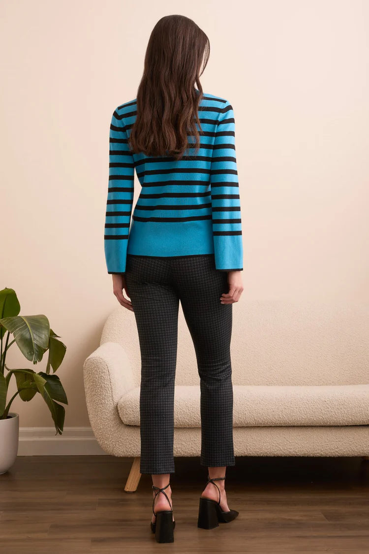 TR2289o Funnel Neck Sweater