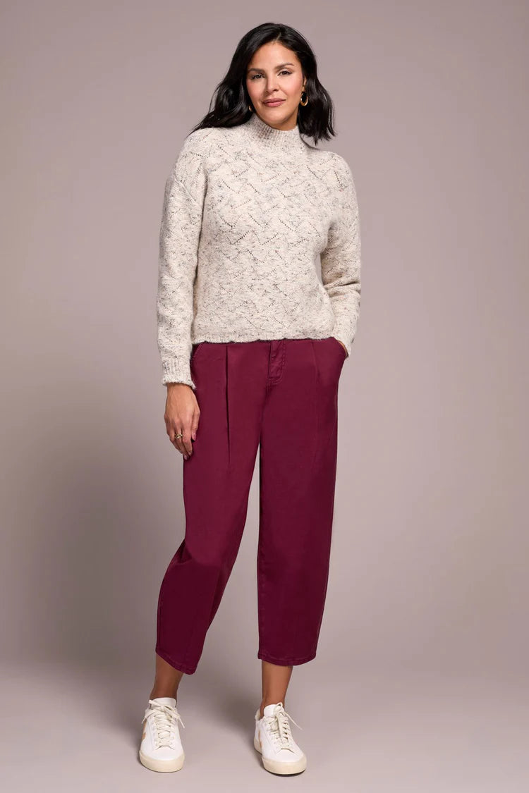 TR5943o Puff Sleeve High Neck Sweater