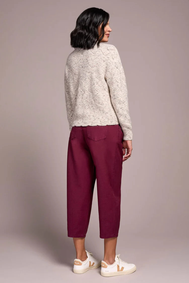 TR5943o Puff Sleeve High Neck Sweater