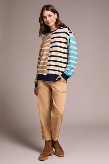 TR2364o L/S Crew Neck Sweater W/Buttons