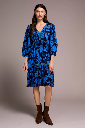 TR5990o Dress W/Embroidery Detail