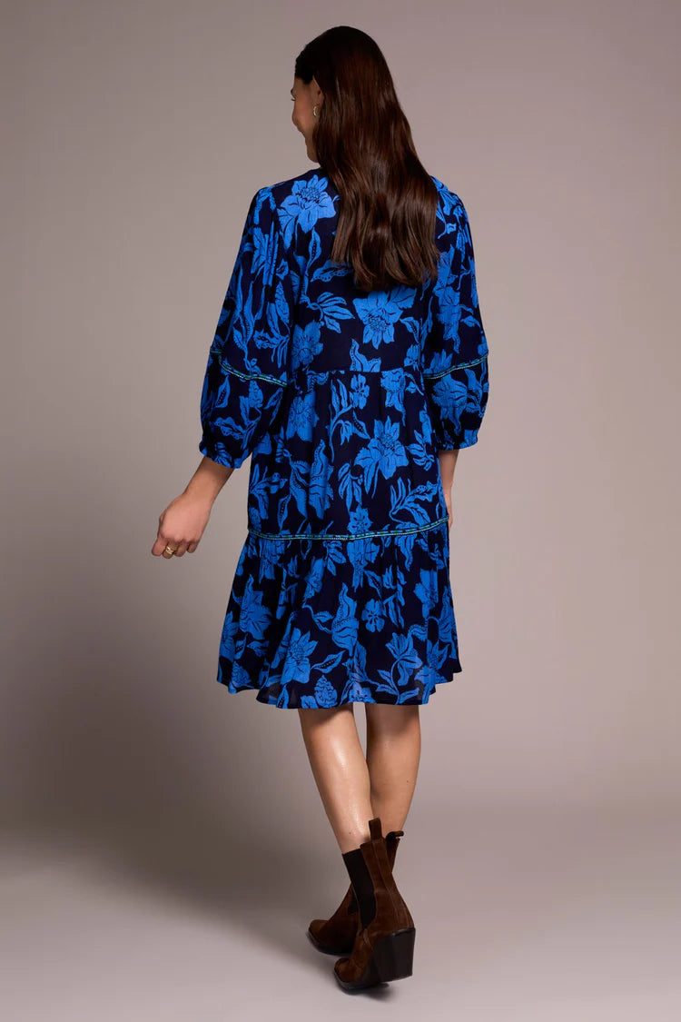 TR5990o Dress W/Embroidery Detail