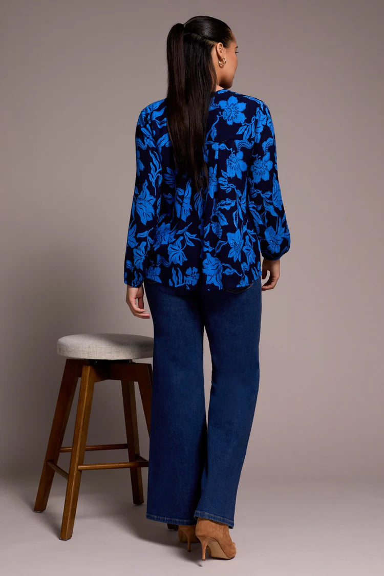 TR5989o Blouse W/Pintuck And Ties