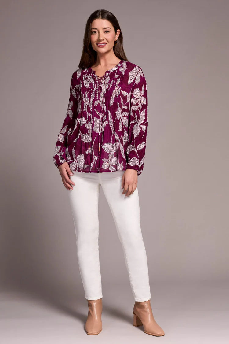 TR5989o Blouse W/Pintuck And Ties