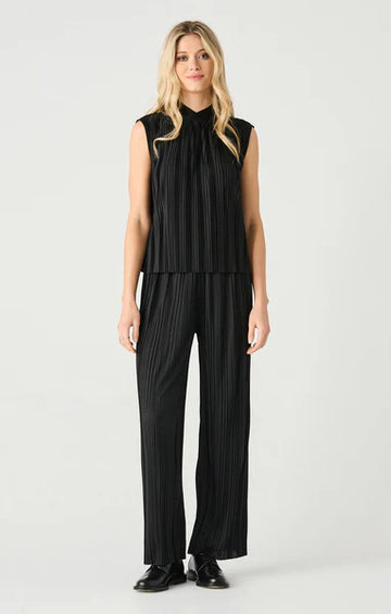 BT2422200 Pull On Pleated Pant