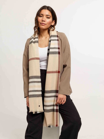 VF631114 Acrylic Wrap - kc clothing