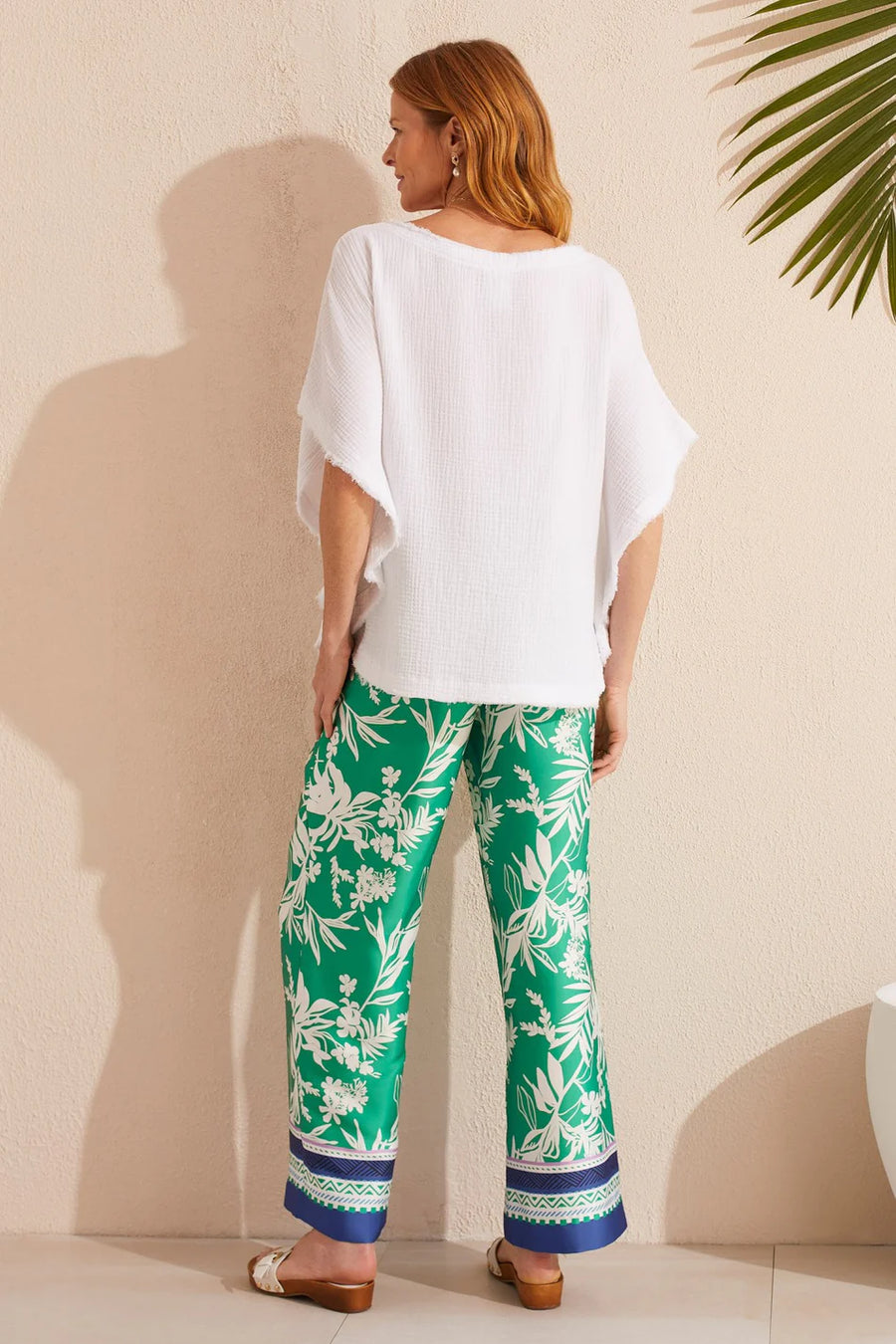 TR5471o Flowy Boarder Print Pant