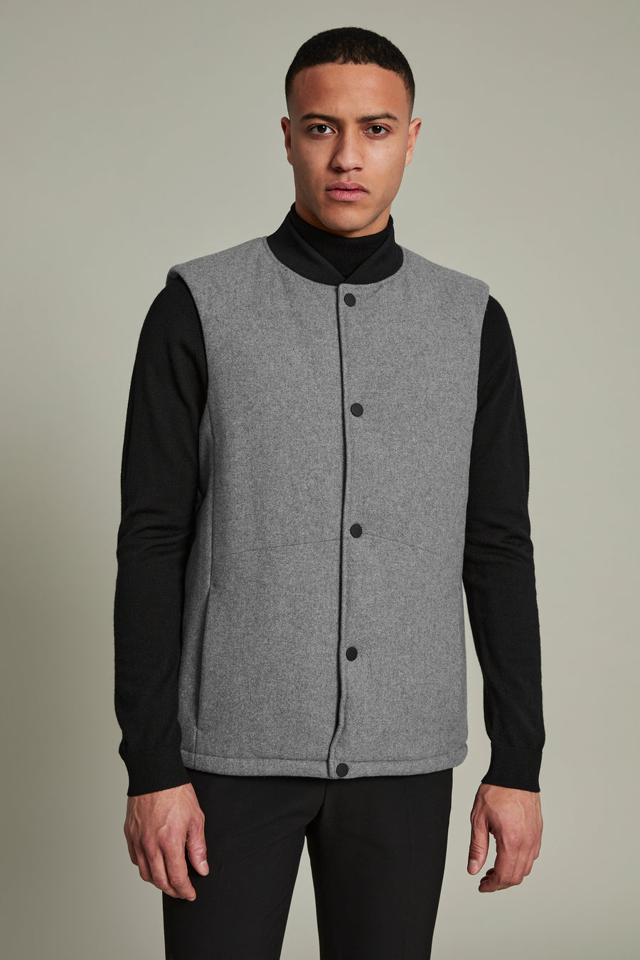 MT30205522 Beaton Wool Vest