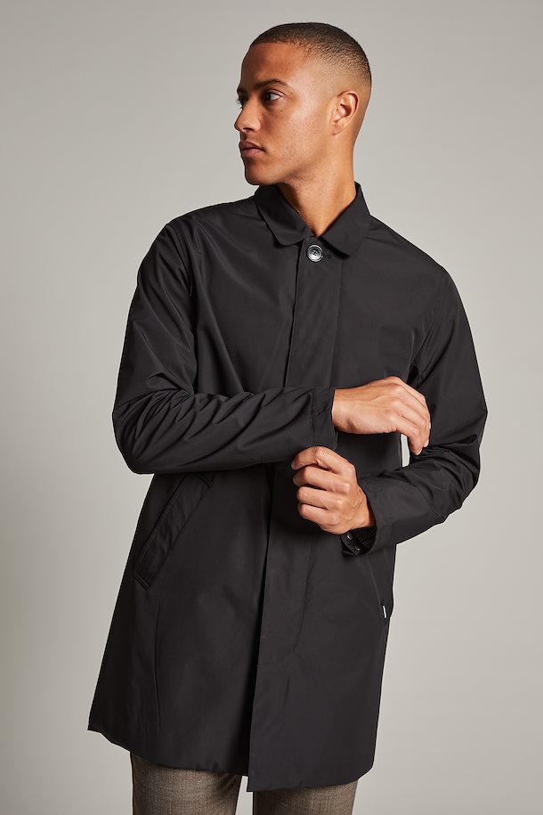 mens black mac trench coat